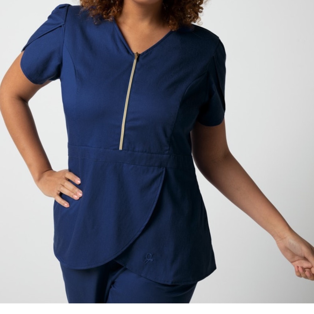 Jaanuu Medium Peplum Scrub Top